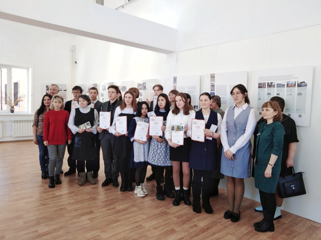 В Культурно-просветительском центре им.свт. Иннокентия (Вениаминова) прошел финальный этап IV районного конкурса чтецов “Читаем Распутина”