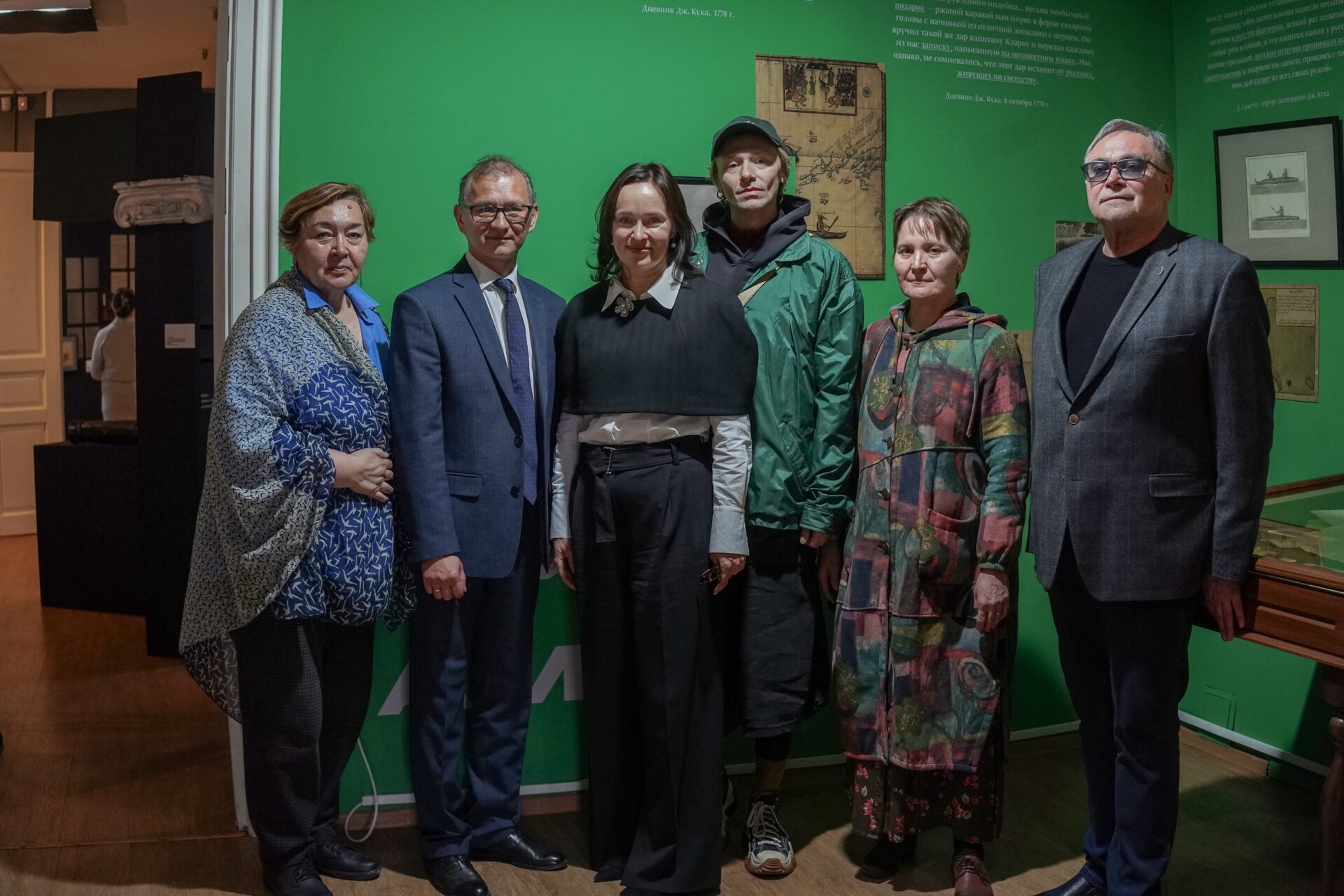 Выставка “Русская Америка. Начало” открылась в отделе “Окно в Азию”
