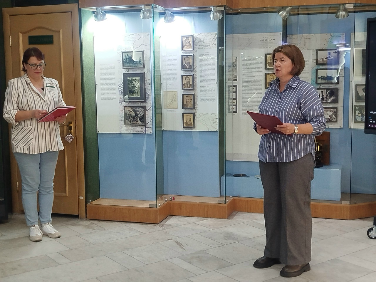 В отделе природы открылась выставка «Погодные хроники: 140 лет первым метеорологическим наблюдениям в Восточной Сибири»